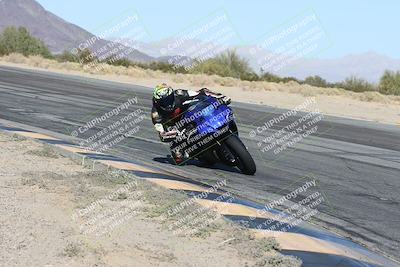 media/Dec-01-2025-Moto Forza (Mon) [[2daa91e15f]]/1-Advanced Group/Session 4 (Turn 10 Inside)/